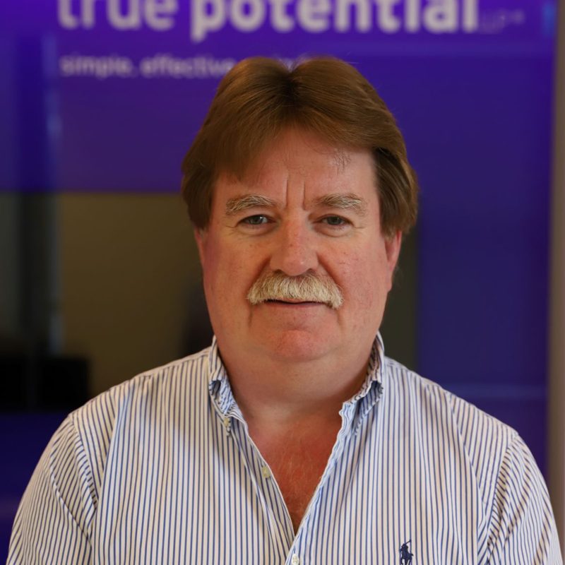 Headshot of Dylan Roberts