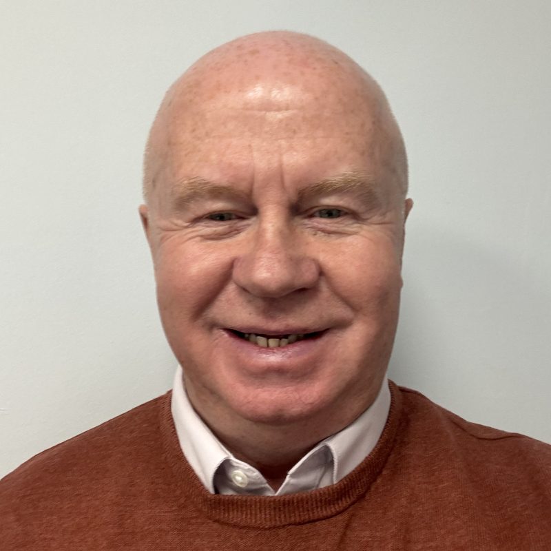 Headshot of Gavin Marr