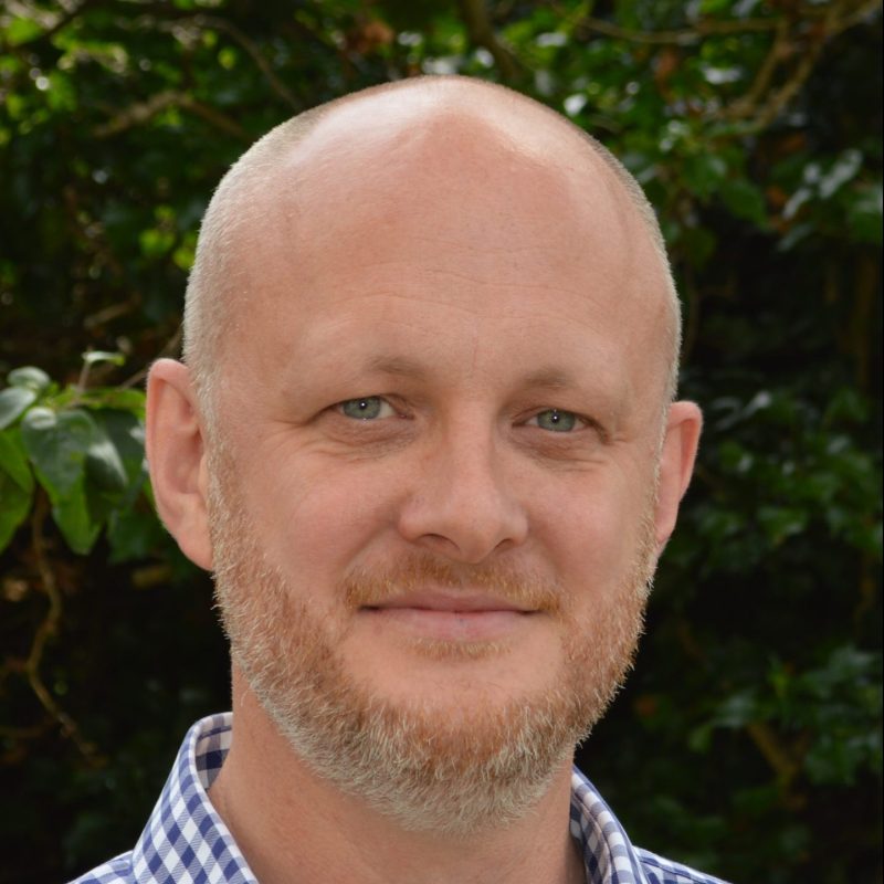 Headshot of Mike Savage
