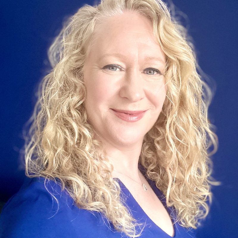 Headshot of Roisin Ni Chonghaile