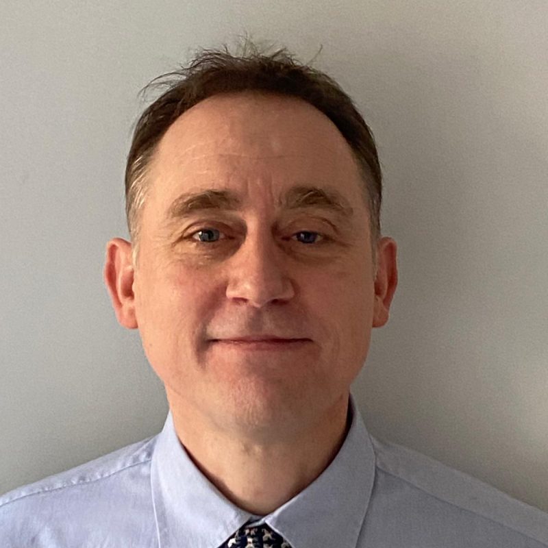 Headshot of Rob Dew