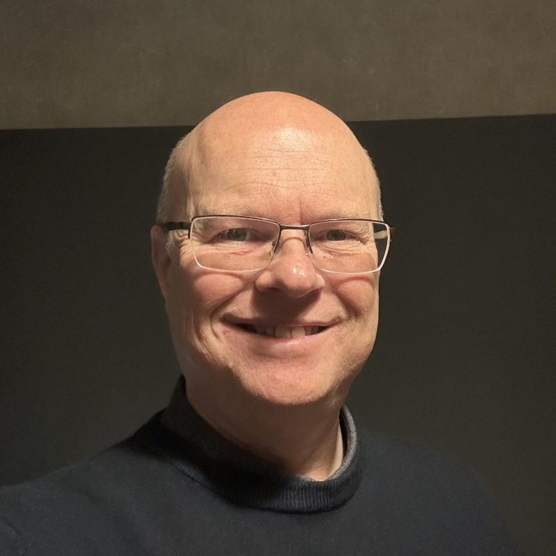 Headshot of Paul Dyer