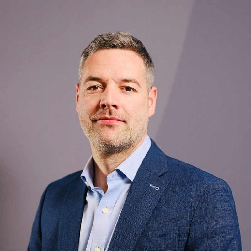 Headshot of Craig Barraclough