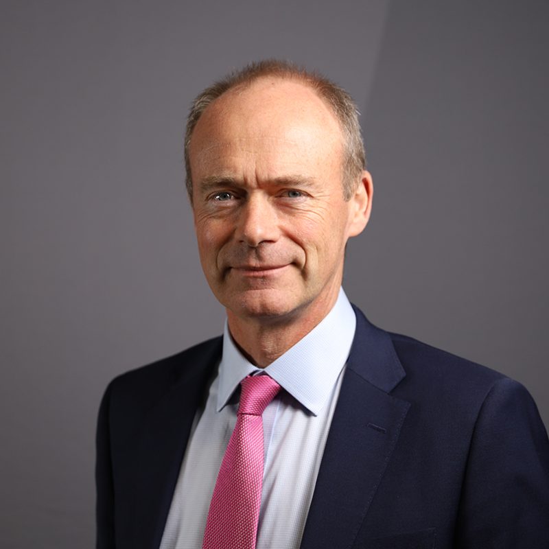 Headshot of Guy Sellek
