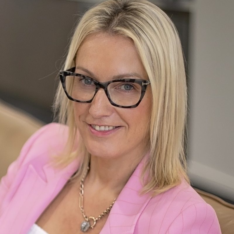 Headshot of Louise Woollard