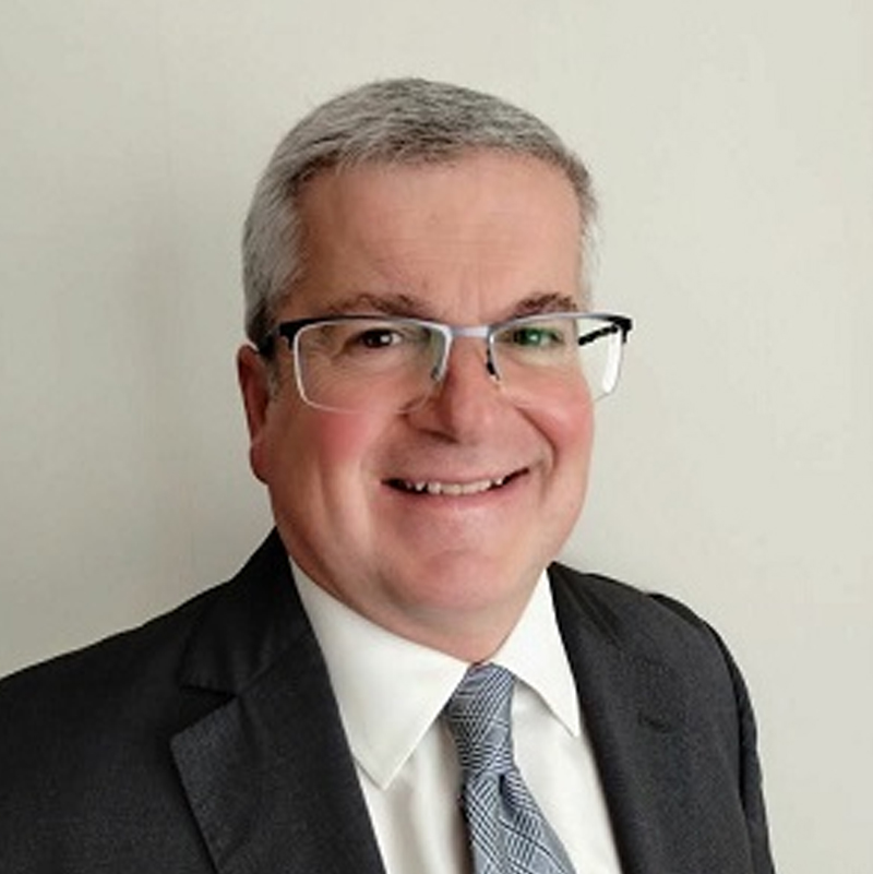 Headshot of Philip Piggins