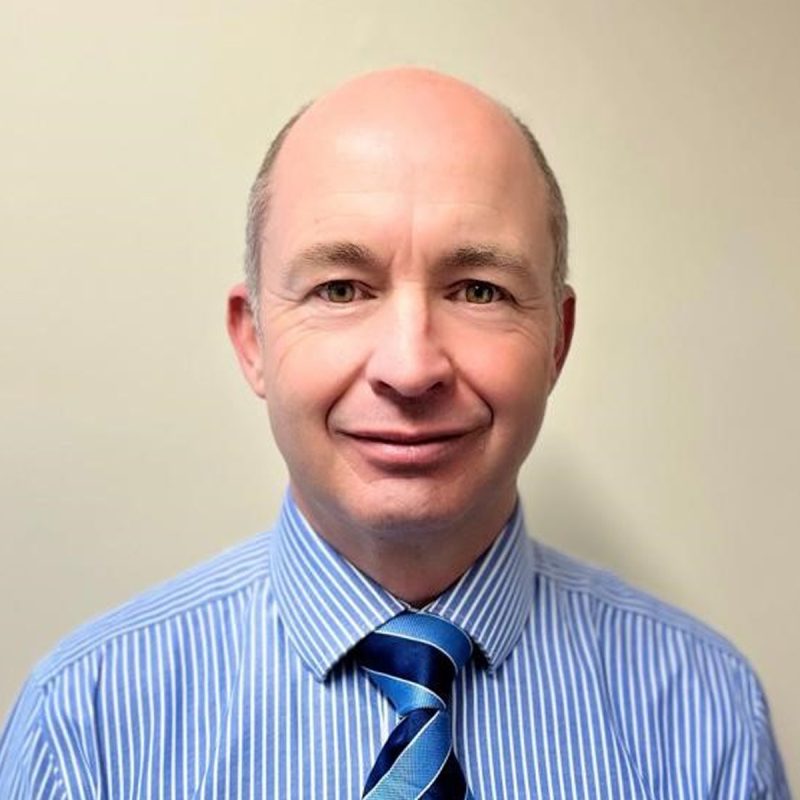 Headshot of Andrew Carley