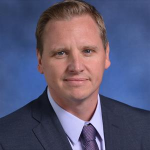 Headshot of Andrew Boiling