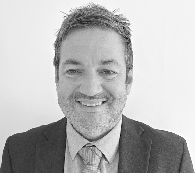 Headshot of Chris Richardson