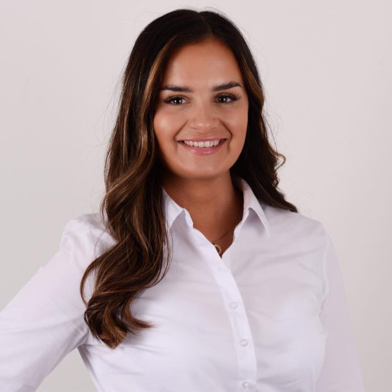 Headshot of Claudia Carter-Kydd