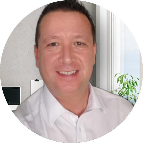 Headshot of Stuart Porter