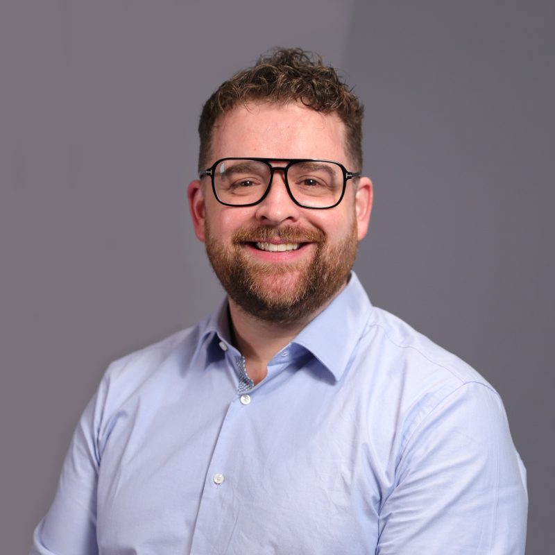 Headshot of Stephen Bryson